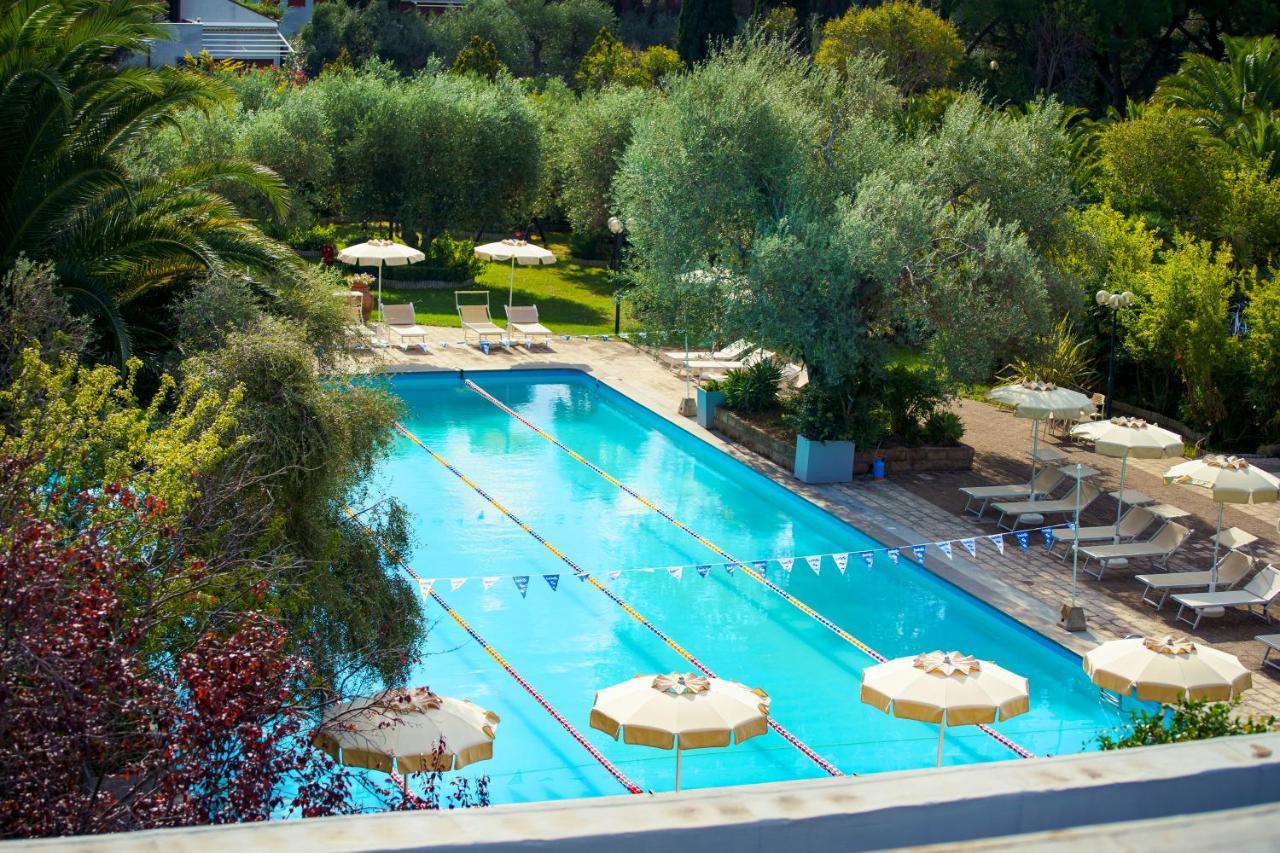 Residence Solemaremma กาส์ตีจลิโอเน เดลลา เปสกายา ภายนอก รูปภาพ