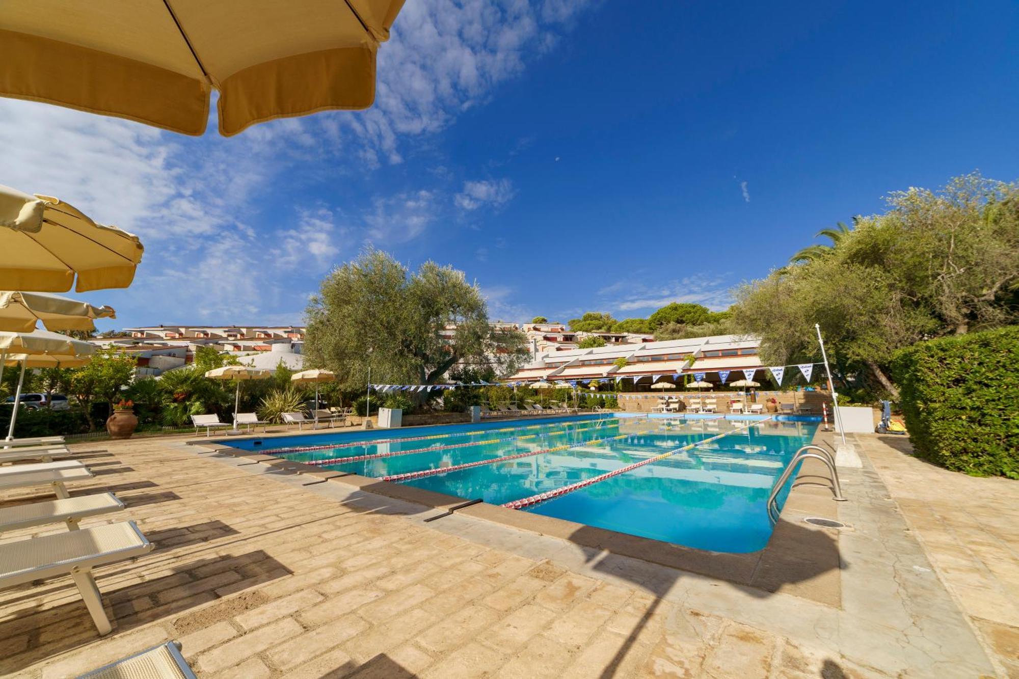 Residence Solemaremma กาส์ตีจลิโอเน เดลลา เปสกายา ภายนอก รูปภาพ